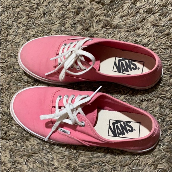 Vans - Picture 2 of 3